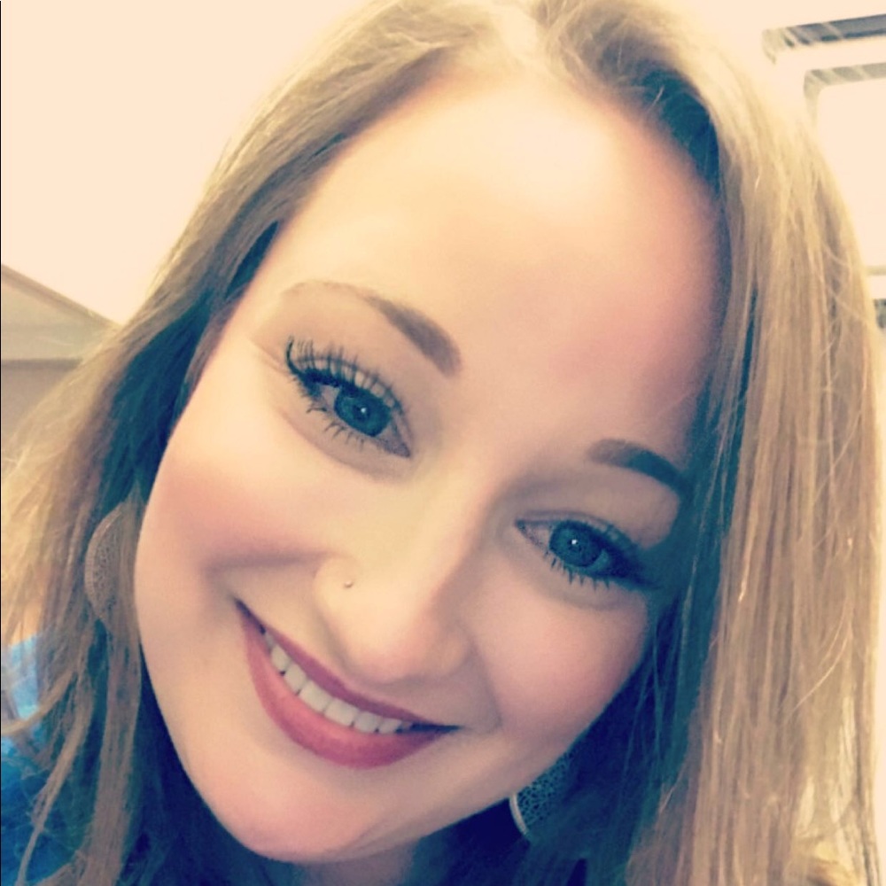Meet your Posher, Sarah